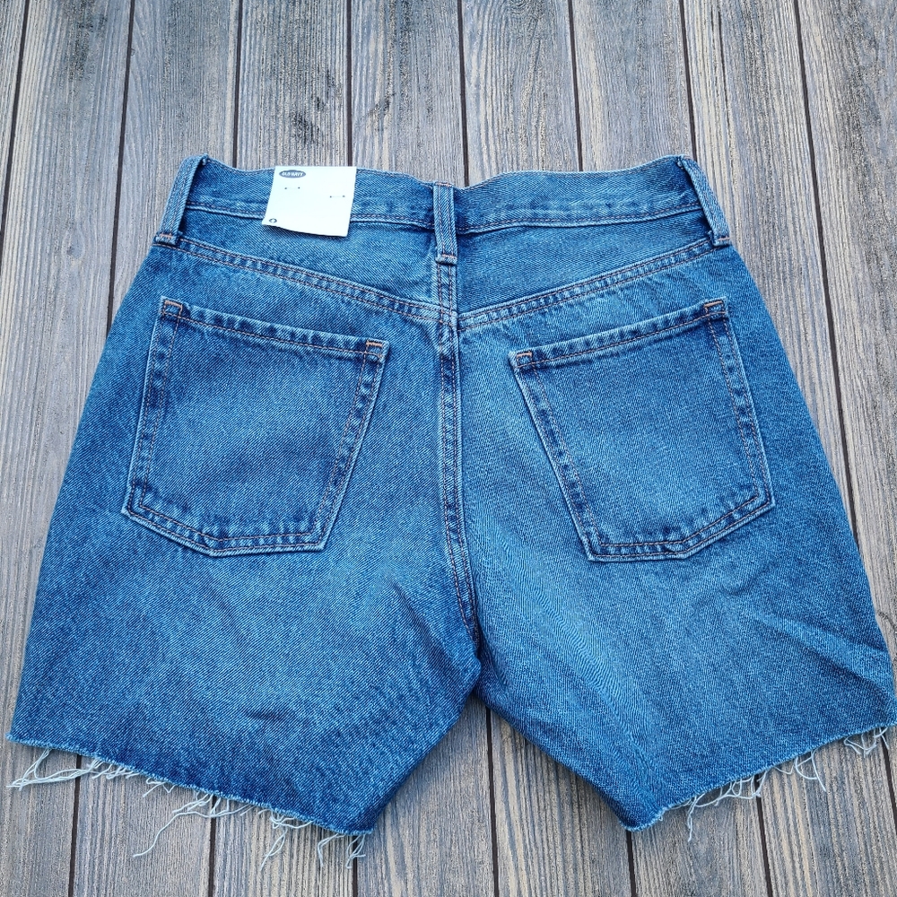 Old Navy High Waist Denim Shorts - Picture 6 of 9